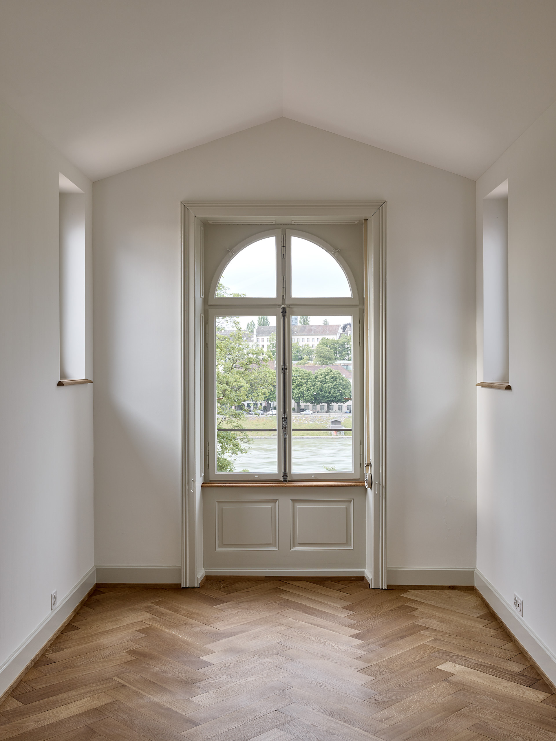 E19707 Alpa 089785 SCREEN